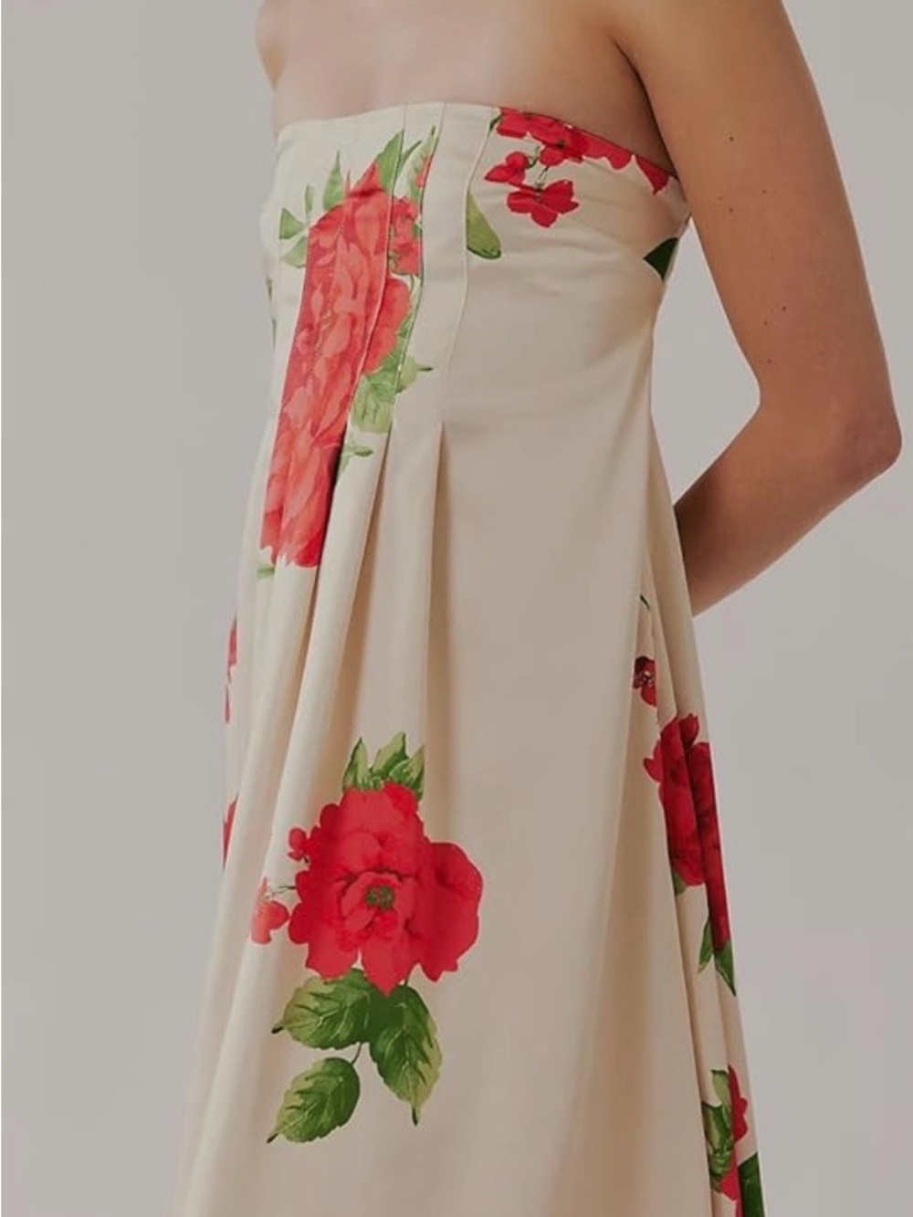 Amiblvowa floral maxi strapless dress with cut out back, spaghetti straps.